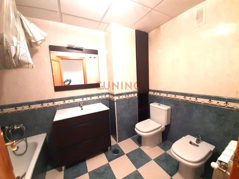 Foto 3675437a-6283-473d-b505-8fca3434ced4. Rent flat with parking in Centro Cáceres