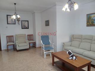 Lloguer Pis  N/a. Se alquila piso de 3 dormitorios en cáceres