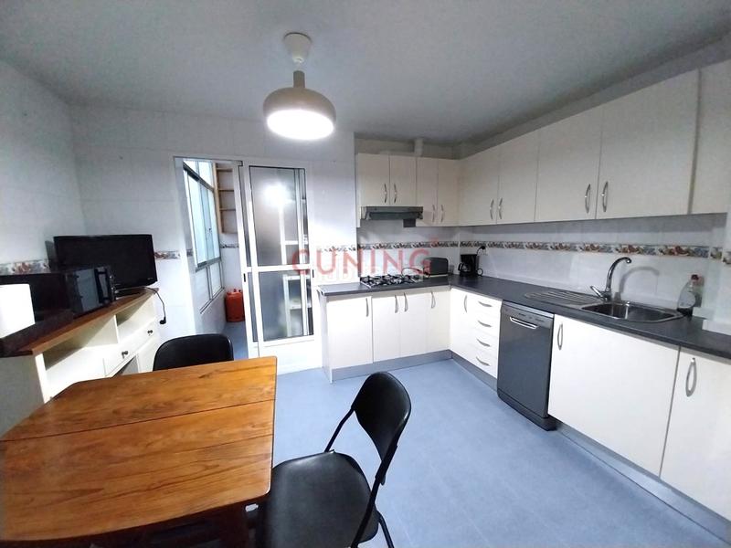 Foto 892d3d3b-9caf-43f3-9be9-c385d2b8628f. Location appartement dans Casco Antiguo Cáceres