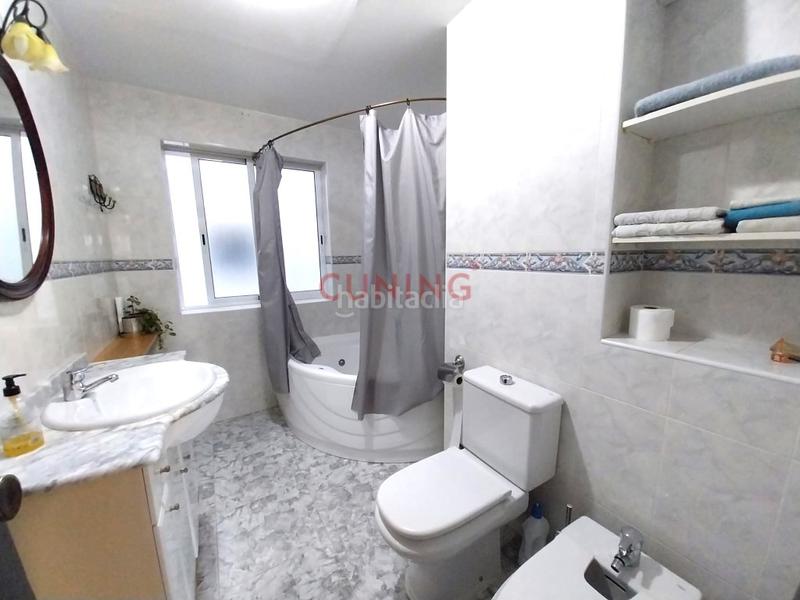 Foto 89f7b077-89aa-4092-a478-1c50b838b283. Miete etagenwohnung in Casco Antiguo Cáceres