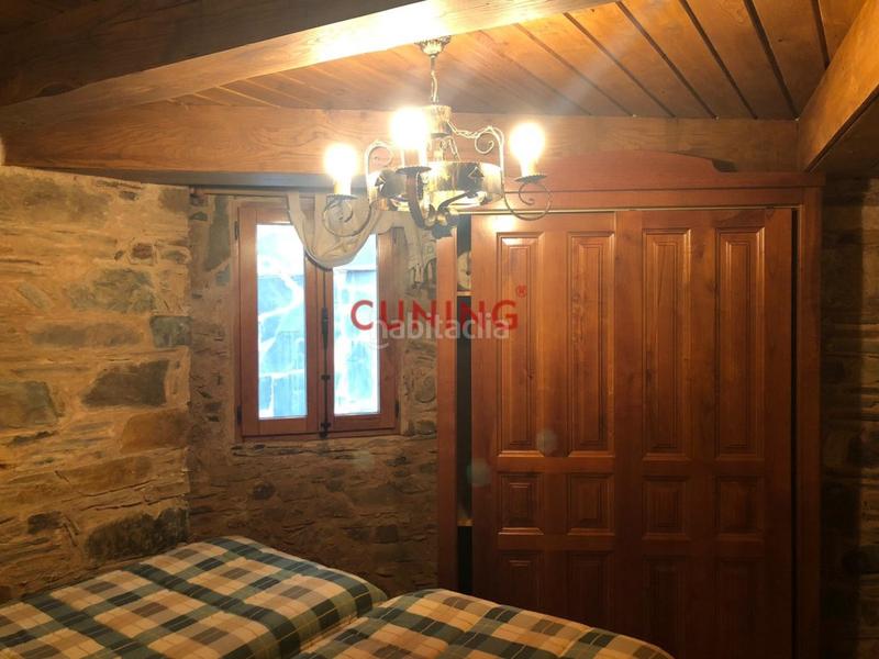 Foto 28355bf6-3234-42b0-abf5-86fac4dc2272. Casa venta de casa rural situada en la localidad de el , las hurdes en Ladrillar