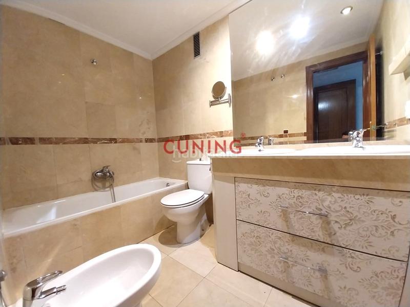 Foto caaf3ce6-283a-4202-9f89-5e77d6ec06d4. Appartamento con parcheggio in Ruta de la Plata Cáceres