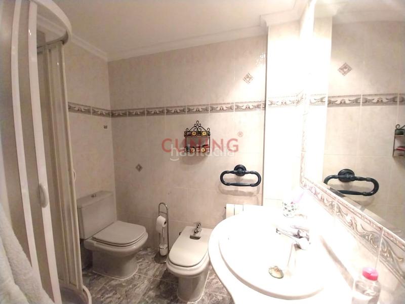 Foto e0882c15-a37c-4882-81ca-6647cc853a8b. Flat with heating parking in Centro Cáceres