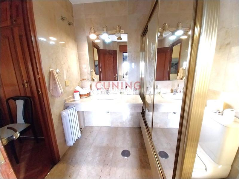 Foto 2397706c-aa22-4952-a41a-8b235ba3227b. Pis amb aparcament a Centro Cáceres