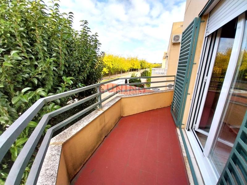 Foto 5ec9ce9c-dc38-4bf8-9025-bf143f525a89. Chalet con parcheggio in Ruta de la Plata Cáceres