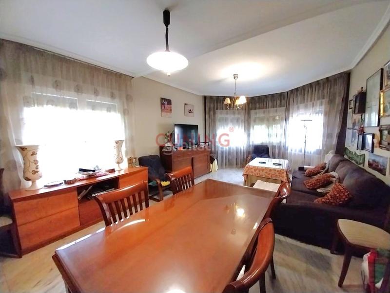 Foto d30907e8-6e48-43d1-b6b9-5195d5275255. Chalet con parcheggio in Ruta de la Plata Cáceres