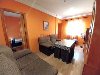 Etagenwohnung  Calle republica argentina. Venta de piso situado en el centro de cáceres.