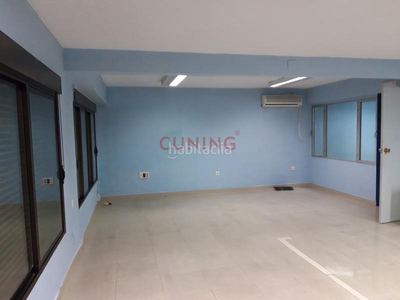 Foto d830927a-b584-463d-8d97-be92fde800dc. Rent office space in Centro Cáceres