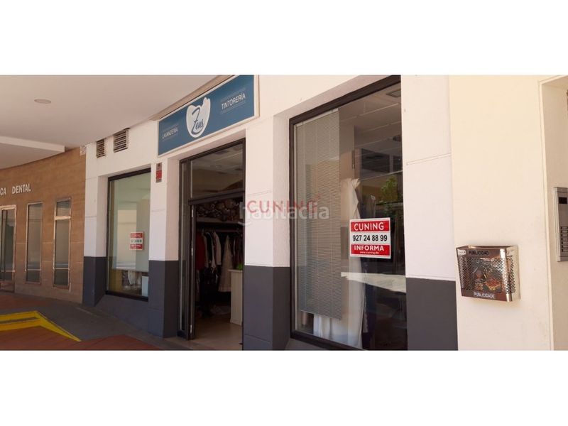Foto 3cbab5e3-b61d-41d3-b964-9ac5c7785aeb. Local comercial a Centro Cáceres