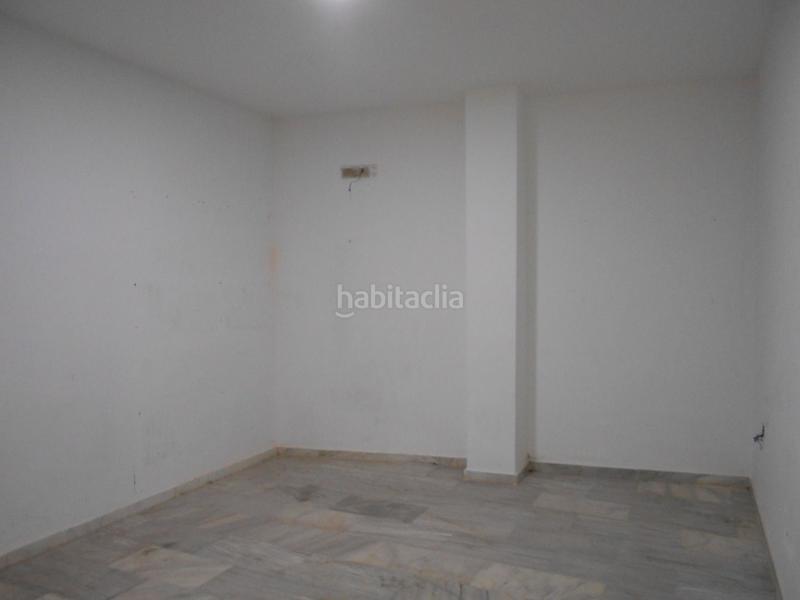 Foto ca111c01-a8c2-49c3-a0dc-ed5e4e453372. Rent business premise in n/a 4 in El Perchel Ciudad Real