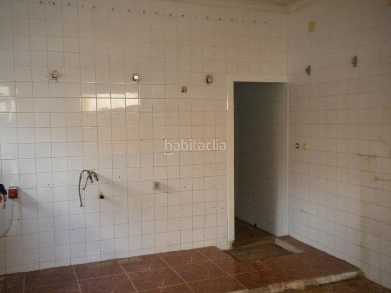 Foto 854848db-c040-43c7-84b1-790a4bca1f1a. Location local commercial dans n/a dans Plaza de Toros Ciudad Real