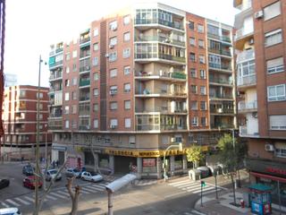 Piso en Calle goya 11. Inmobiliaria correal les ofrece un piso reformado en venta en to