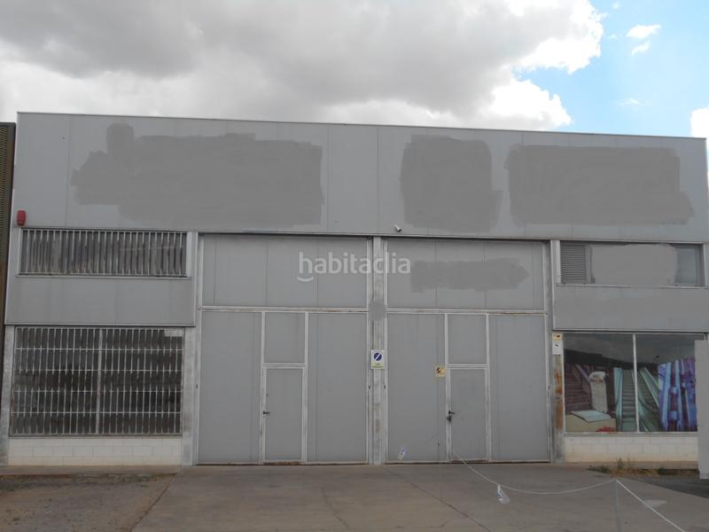 Foto 0b6f2df0-7729-4000-bcf4-b1f79f11ea8d. Bâtiment à usage industriel dans Nuevo Parque Ciudad Real