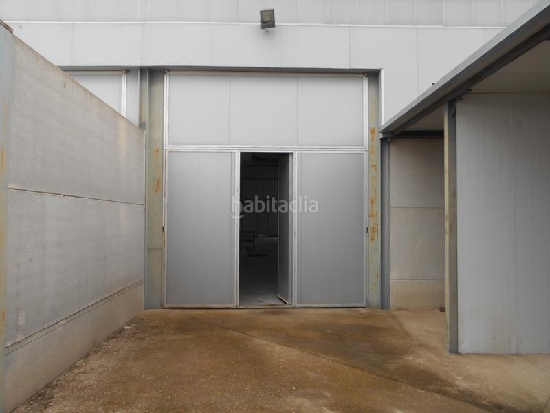 Foto 4053b33a-5057-419f-8601-1362b1721acb. Bâtiment à usage industriel dans Nuevo Parque Ciudad Real