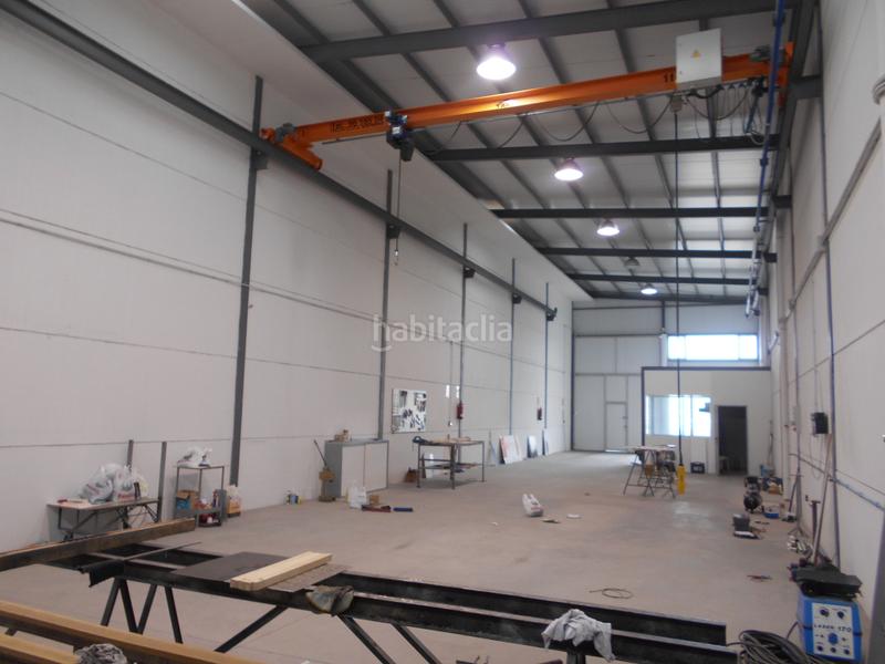 Foto 47b50783-4ab1-48af-b2aa-ea306bb24a1f. Bâtiment à usage industriel dans Nuevo Parque Ciudad Real