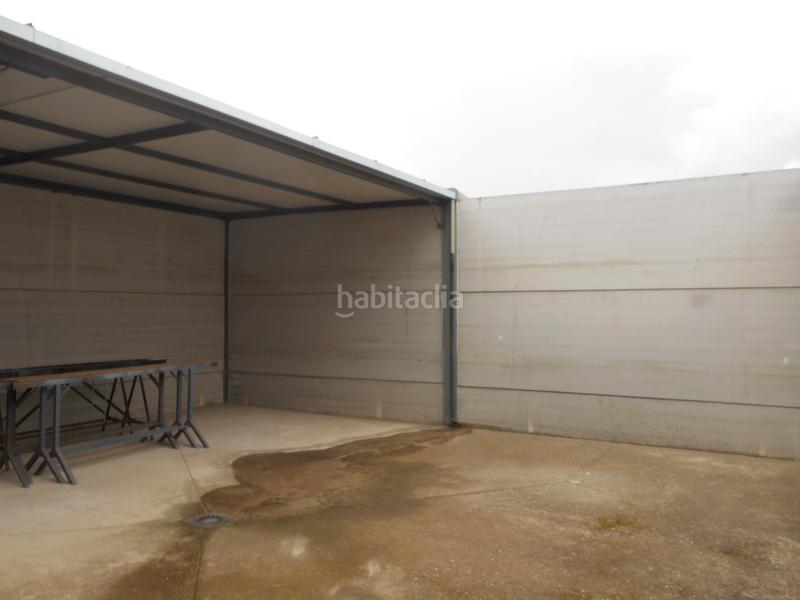 Foto a6638481-d743-420f-89d8-d0ce17af0d0e. Bâtiment à usage industriel dans Nuevo Parque Ciudad Real