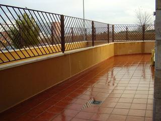 Pis  Calle giraldo de merlo. Inmobiliaria correal les ofrece un piso en venta en la zona del
