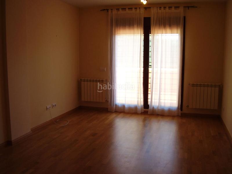 Foto 62e980e2-ae83-453a-b7e7-7997ef07bd14. Appartamento con riscaldamento parcheggio piscina in Ciudad Real