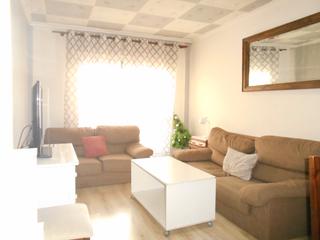 Piso  Calle de la mata. Inmobiliaria correal les ofrece un piso en venta.