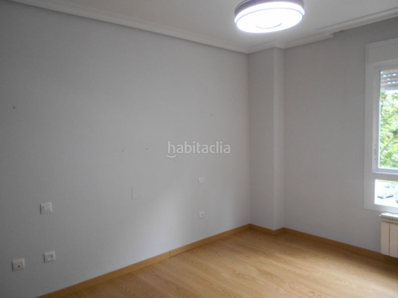 Foto 3dfad4f4-75b2-41da-b364-6983662f67ce. Pis amb calefacció aparcament a Larache Ciudad Real