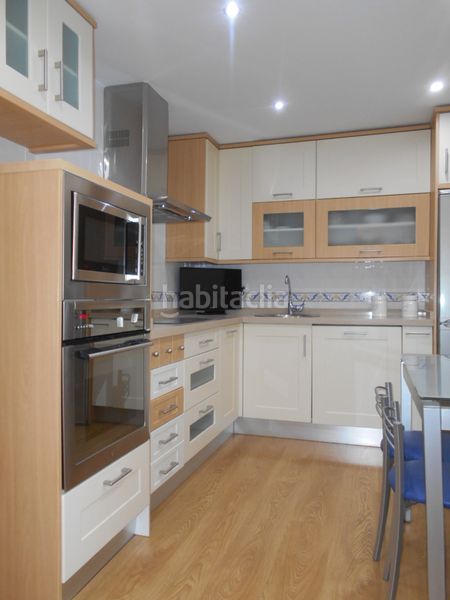 Foto 5b9e9eaf-b67e-41c4-aa7a-80c32b6d8748. Pis amb calefacció aparcament a Larache Ciudad Real