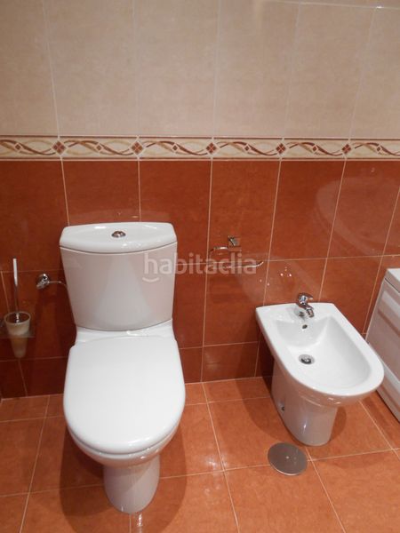 Foto abe2350c-5fe0-4555-ae24-0b15b132fad5. Pis amb calefacció aparcament a Larache Ciudad Real