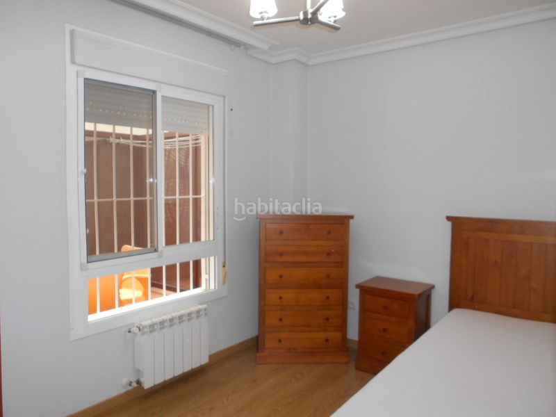 Foto c99be713-d805-4c33-bea4-f4503cac8940. Pis amb calefacció aparcament a Larache Ciudad Real