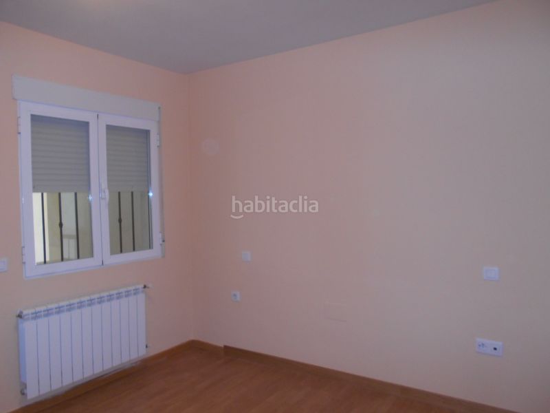 Foto 2b1e9926-b411-49ee-874c-96b497886705. Apartament amb calefacció aparcament a Plaza de Toros Ciudad Real