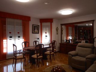 Casa  Calle cigüela. Inmobiliaria correal ofrece una casa en venta en ciudad real
