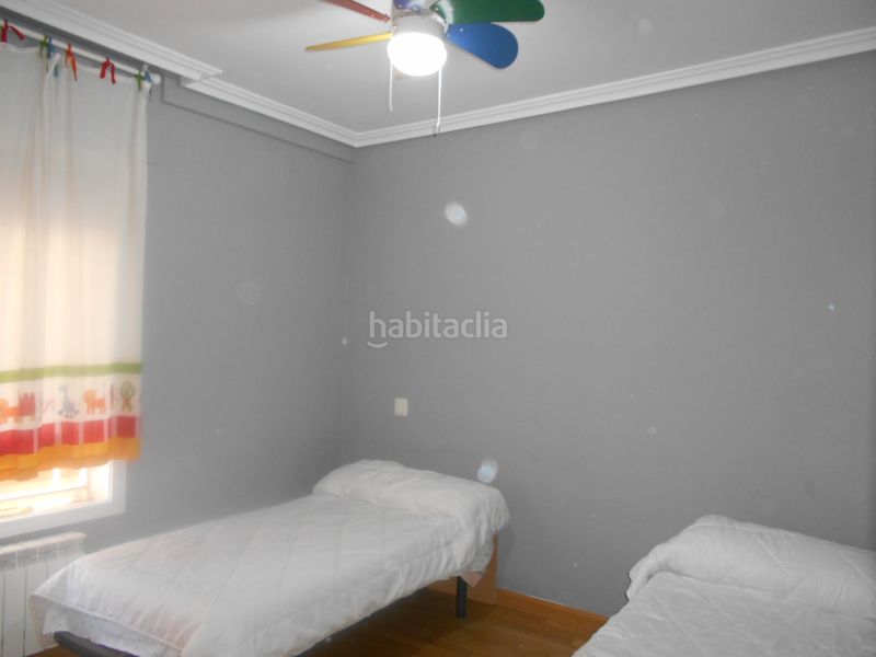 Foto 7166ad30-b26b-47bd-b8d0-d8b20d5374f7. Apartament amb calefacció aparcament piscina a Poblete
