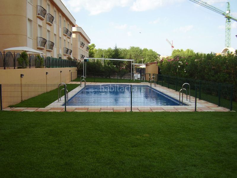 Foto e60dec1f-a409-4f7a-9fcc-cc3422ecbc6b. Apartament amb calefacció aparcament piscina a Poblete