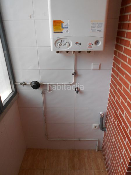 Foto 08bb2af7-889e-49ff-a90d-fb8d2a75a89d. Pis amb calefacció aparcament piscina a Miguelturra