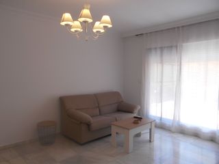 Lloguer Apartament  Calle ramón y cajal. Inmobiliaria correal les ofrece un apartamento en alquiler en el