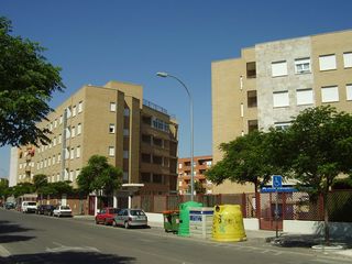 Parking coche en Calle Rosalía de Castro