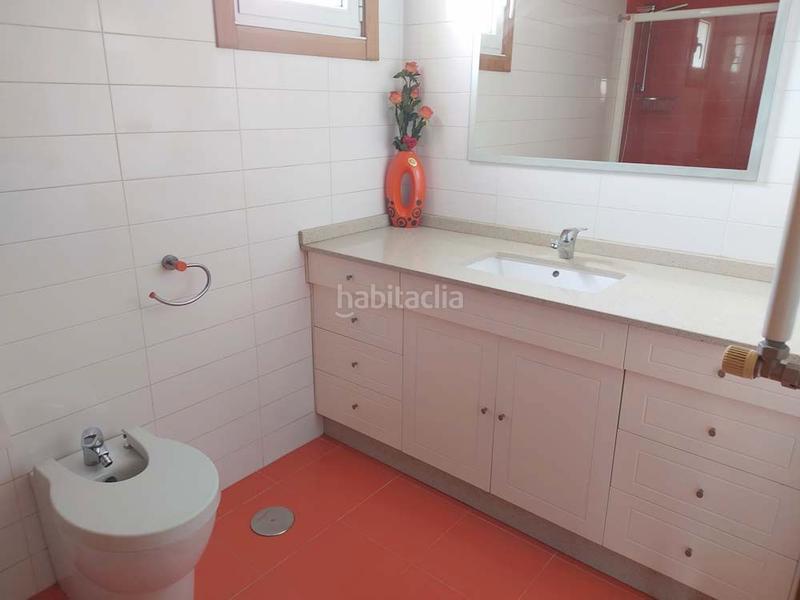 Foto d9259b57-eff0-45d0-af81-cd8b76752e85. Casa en n/a en Mesoiro Coruña (A)