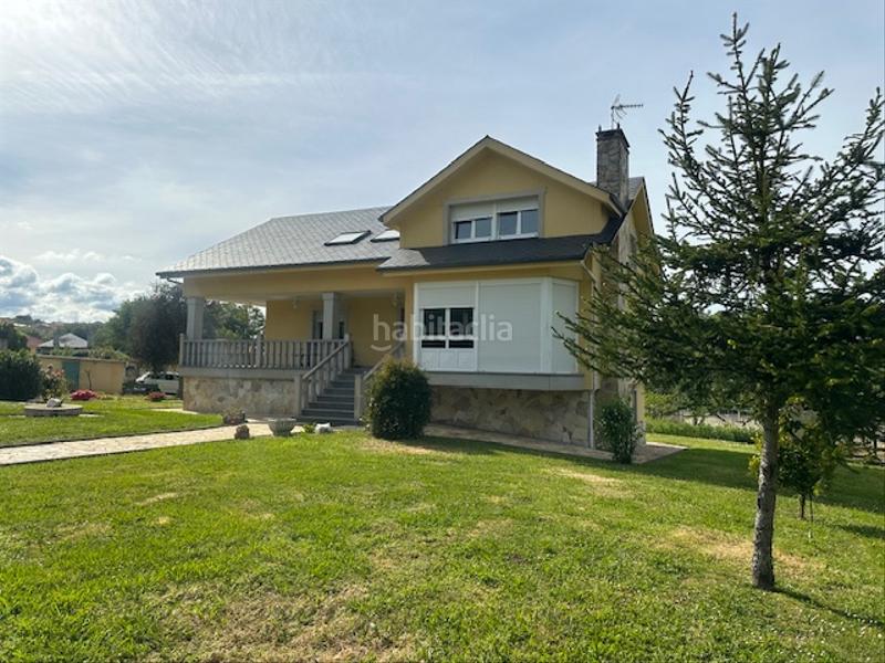 Foto 0edc3c71-7ea2-4b2c-bbc9-aa67c9463112. Chalet avec cheminée chauffage parking dans Cambre