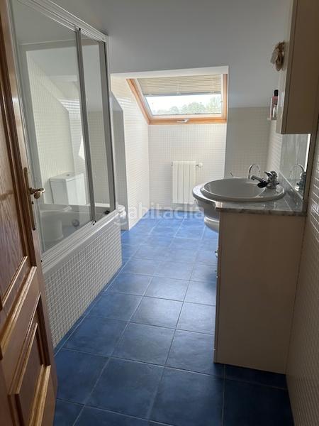 Foto 65a889d3-43f1-4ce1-8f11-31cdc06d0116. Chalet avec cheminée chauffage parking dans Cambre