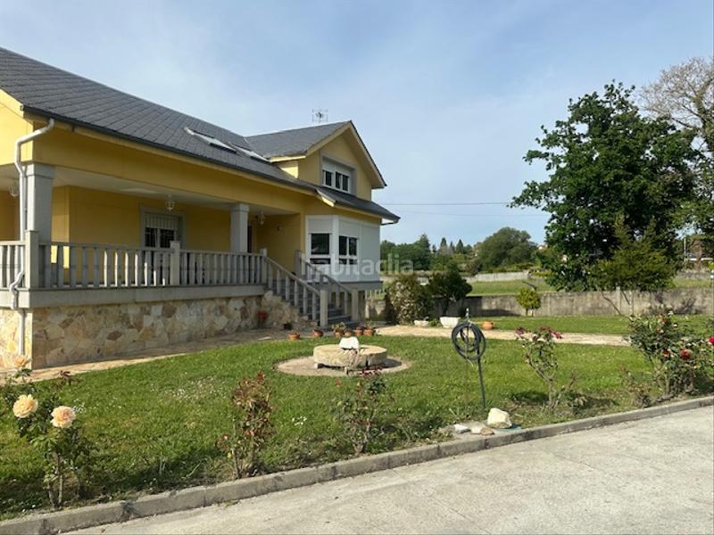 Foto c812414c-c4c1-4b39-8692-5d17ce7466e1. Chalet avec cheminée chauffage parking dans Cambre