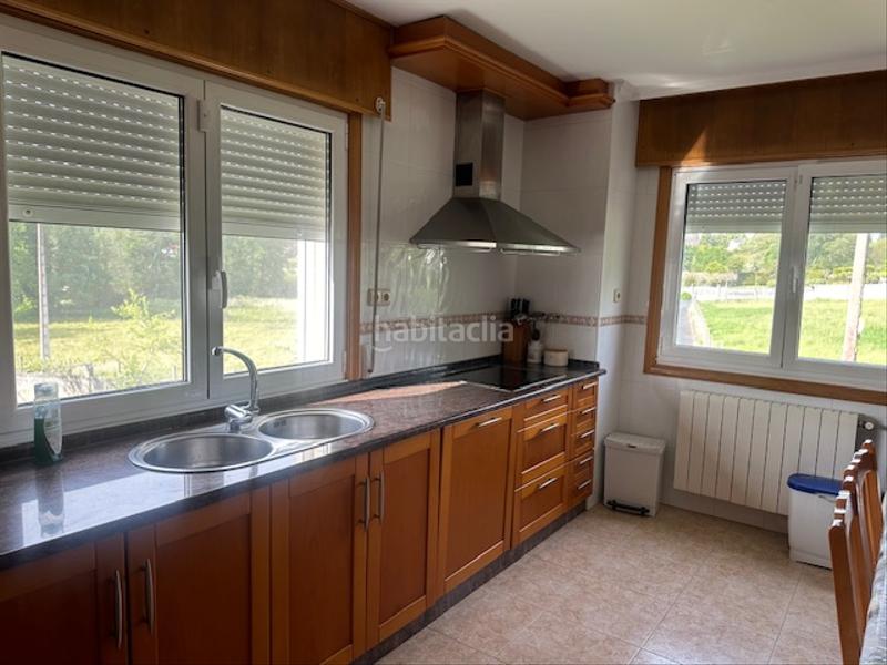 Foto cce914af-abba-4334-9ed5-be68ea5857d0. Chalet avec cheminée chauffage parking dans Cambre