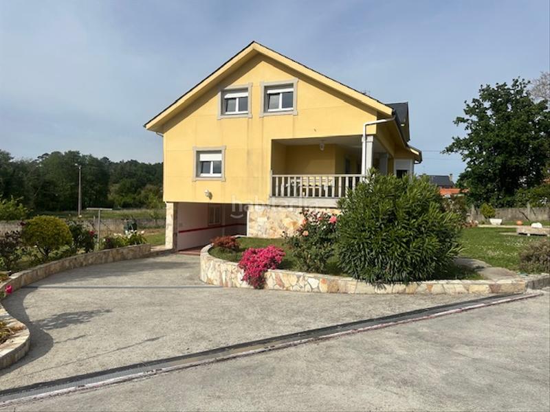 Foto f3b669bb-9638-46d8-bb1d-1c4415574d2d. Chalet avec cheminée chauffage parking dans Cambre