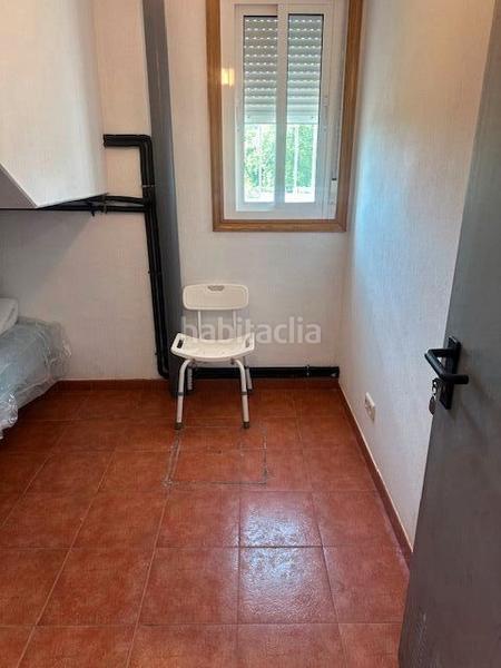 Foto fe267970-3fb8-4a6e-befd-c6907c9b3113. Chalet avec cheminée chauffage parking dans Cambre