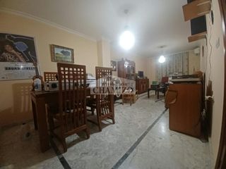 Flat in Calle san francisco 63. !!!piso en venta con garaje y trastero en una zona muy demandada