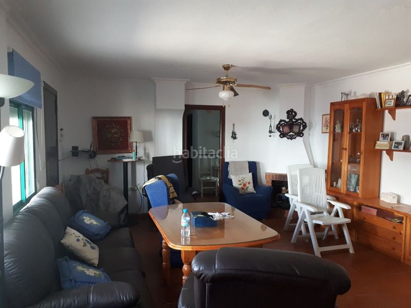 Foto f4bc18f0-7f02-4e54-9c76-4018883f5feb. Chalet con piscina in Villanueva de la Serena
