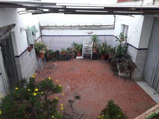 House in Villanueva de la Serena. Casa en buen estado necesita poca reforma para entrar a vivir en