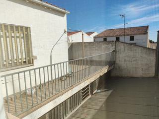 Appartement à Villanueva de la Serena. Piso en venta con terraza y patio