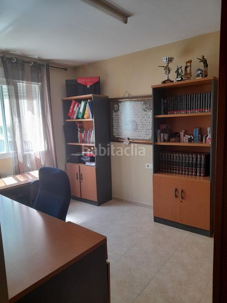 Foto b8ad5129-a027-4525-9e08-68822480d33a. Pis amb calefacció aparcament a Villanueva de la Serena