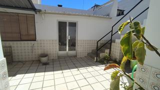 House in Villanueva de la Serena. Casa de venta en buen estado con cochera individual, patio y ter