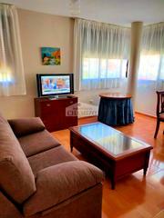 Apartament a Orellana la Vieja. Apartamento con dos dormitorios, garaje y trastero en orellana l