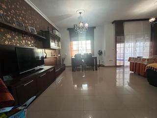 Flat in Calle san francisco 63. Precioso piso con muy buenas calidades en zona centro