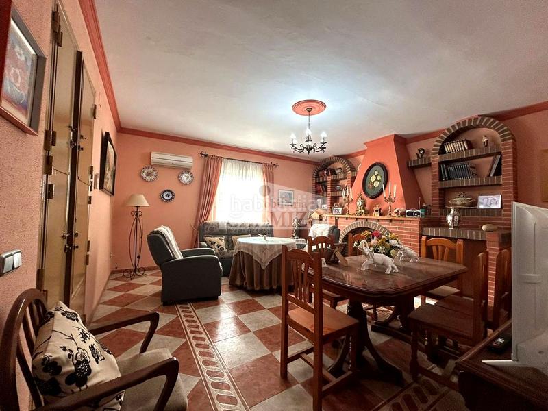 Foto a6bbe239-8982-4f11-83d1-3aea31ef7aa5. Chalet en calle san francisco 63 ¡¡¡gran chalet con piscina , en Villanueva de la Serena